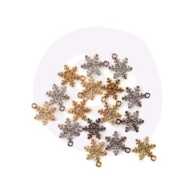 Prima Marketing Christmas In The Country Charms - Snowflakes